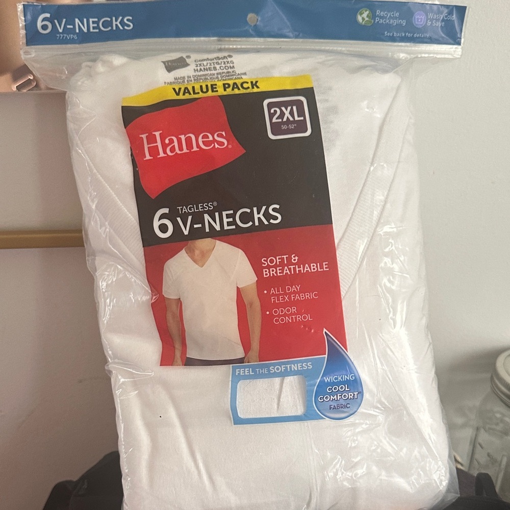 Hanes New in package V-Neck Tee Shirts - Tagless Size 2X